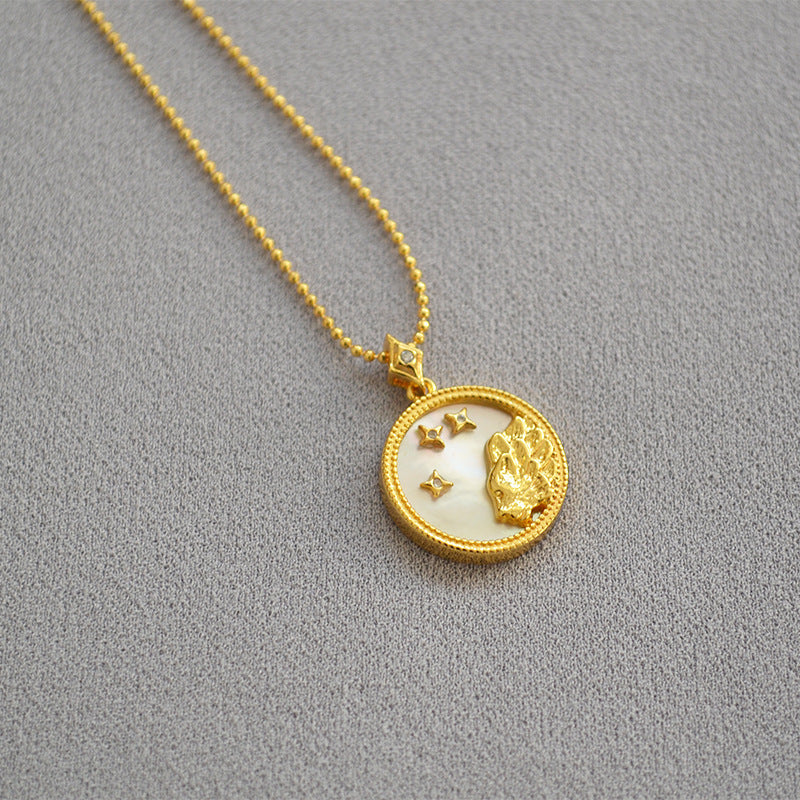 Romantic Gold Necklace for Special Moments