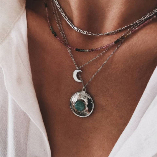 Stunning Necklace for Daily Wear