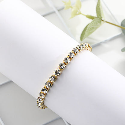 Charming Gold Bracelet for Any Occasion