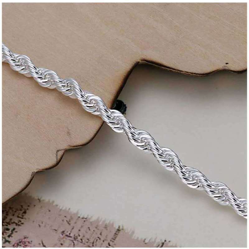 Classic Silver Bracelet with Timeless Appeal