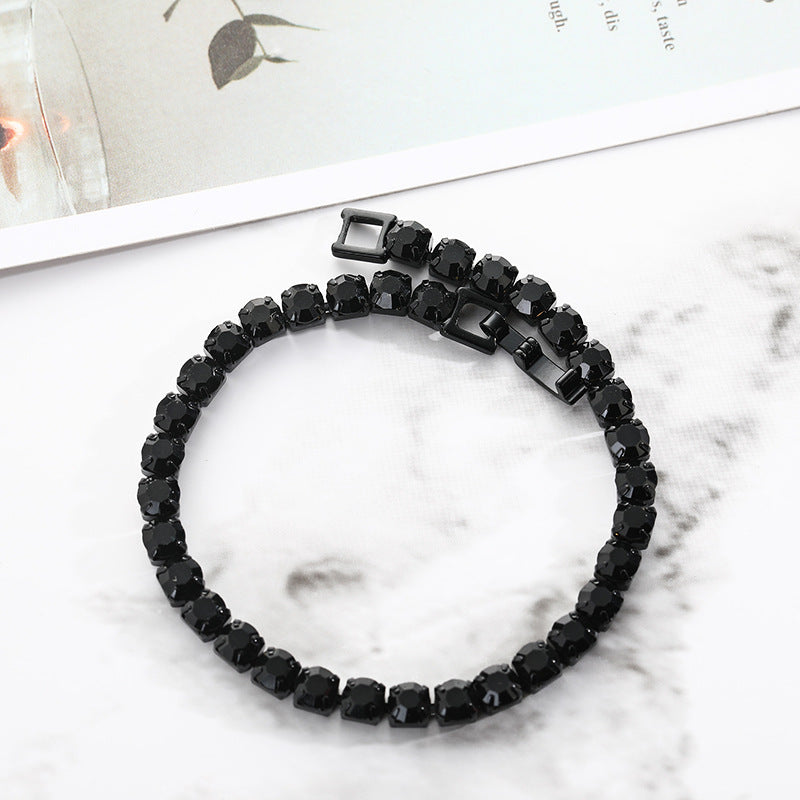 Charming Gold Bracelet for Any Occasion