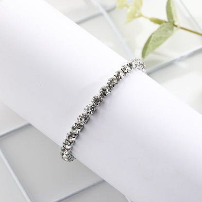 Charming Gold Bracelet for Any Occasion