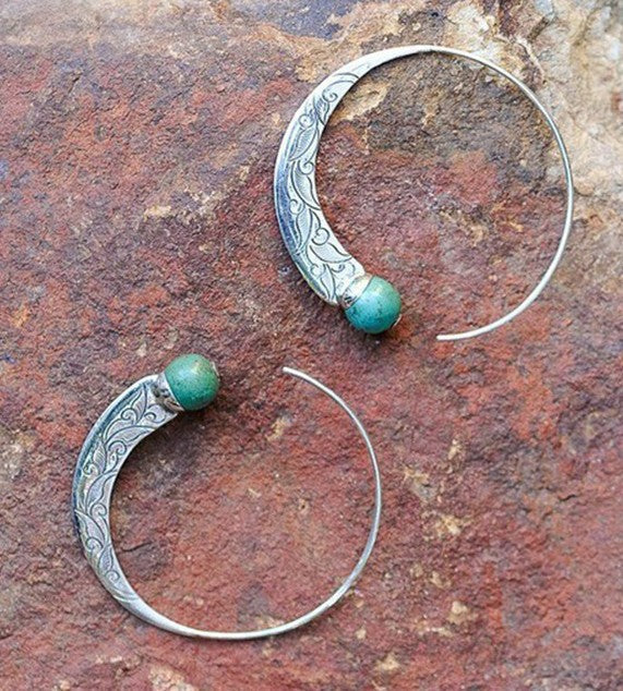 Beautiful Silver Earring with Unique Style