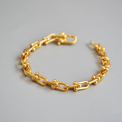 Charming Gold Bracelet for Any Occasion