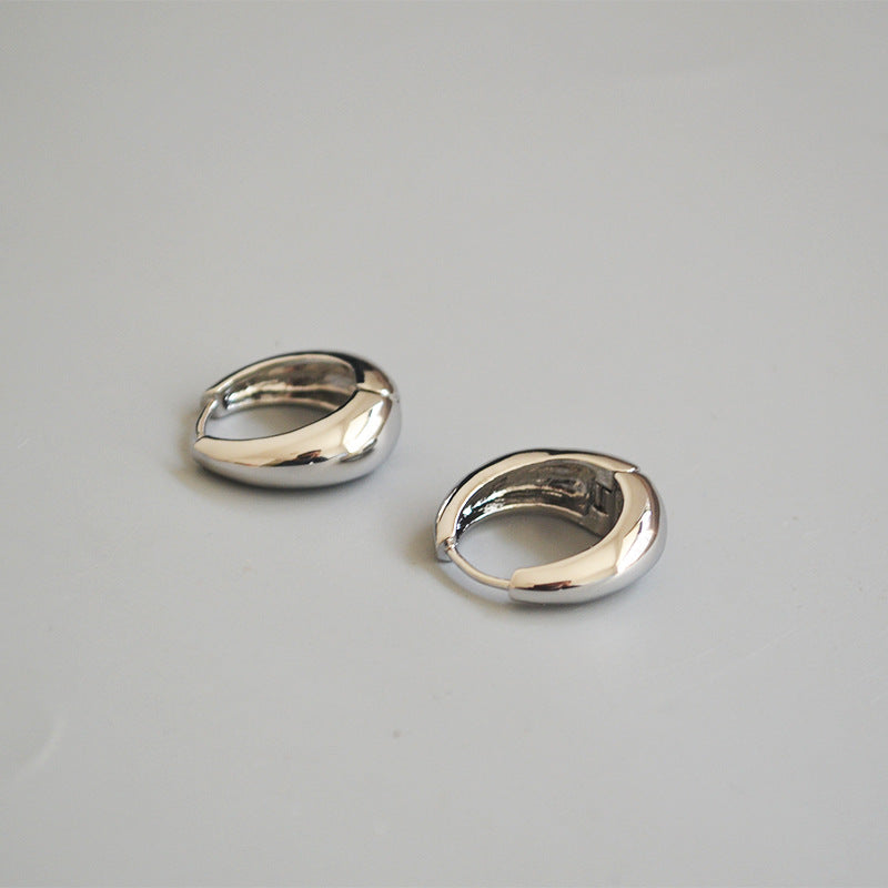 Elegant Gold Earring for Every Occasion