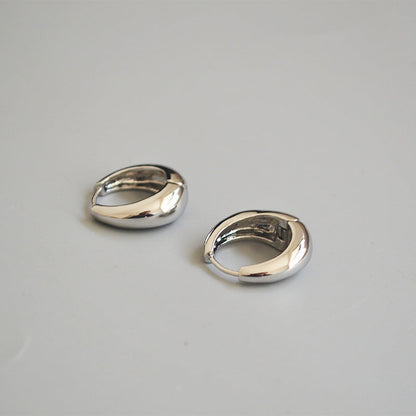Elegant Gold Earring for Every Occasion