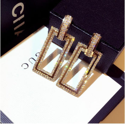 Elegant Earring for Every Occasion