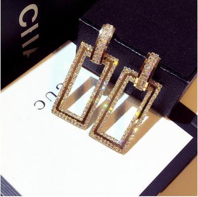 Elegant Earring for Every Occasion