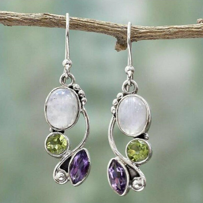 Charming Earring for Any Occasion