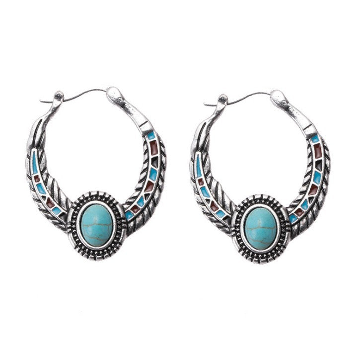 Charming Earring for Any Occasion