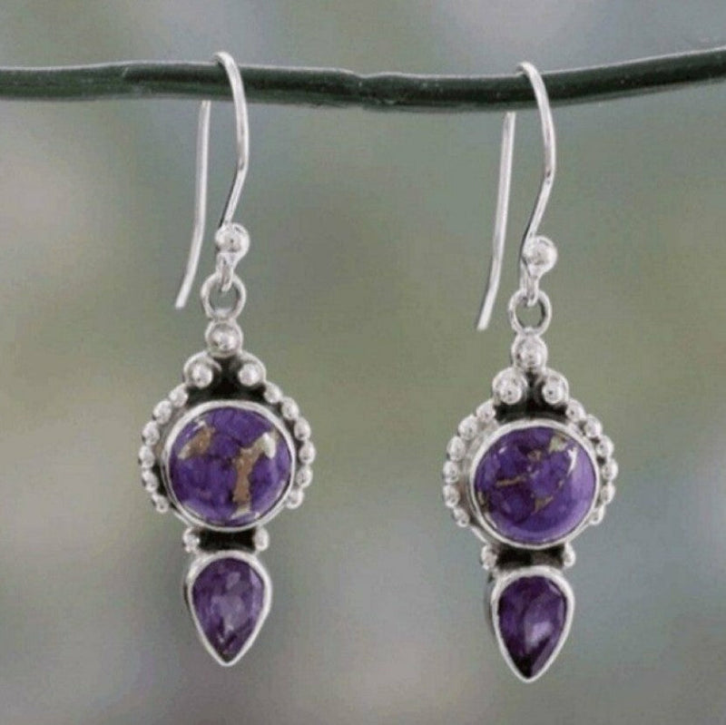 Charming Earring for Any Occasion