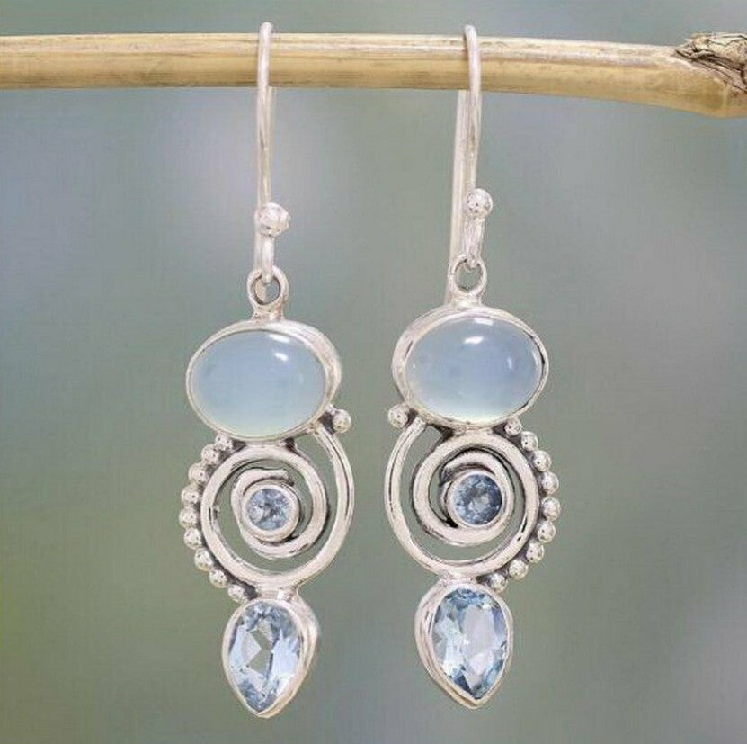 Charming Earring for Any Occasion