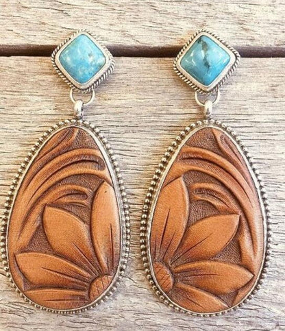 Charming Earring for Any Occasion