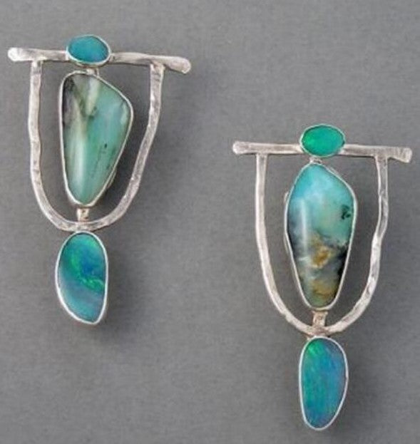 Charming Earring for Any Occasion