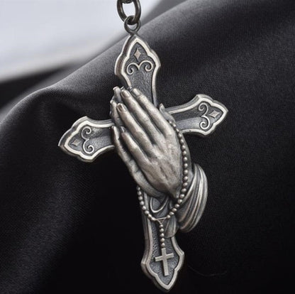 Romantic Silver Necklace for Special Moments