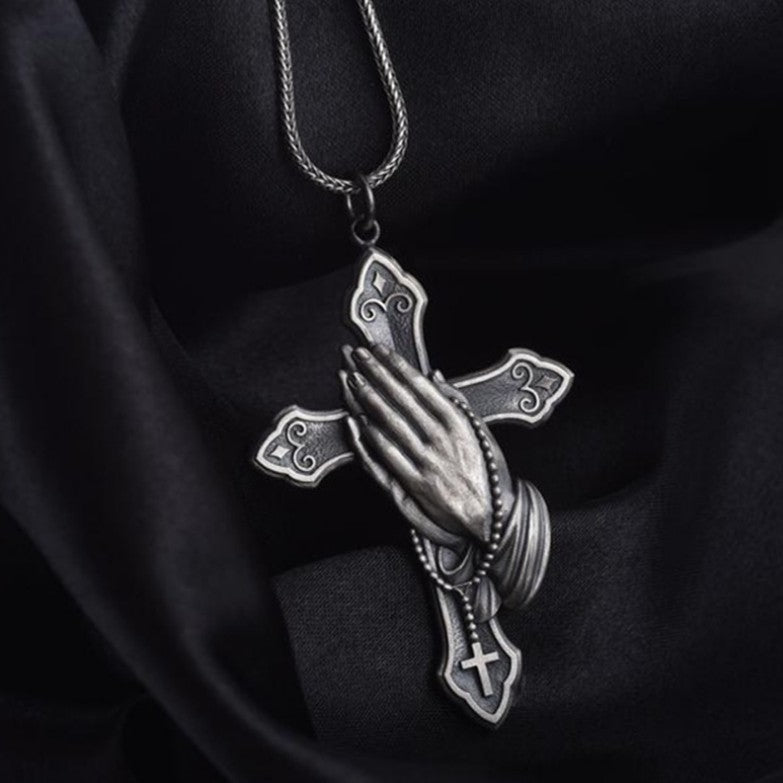 Romantic Silver Necklace for Special Moments