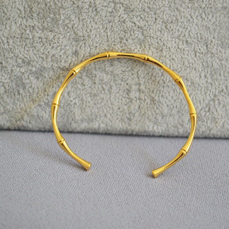 Charming Gold Bracelet for Any Occasion