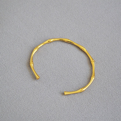Charming Gold Bracelet for Any Occasion
