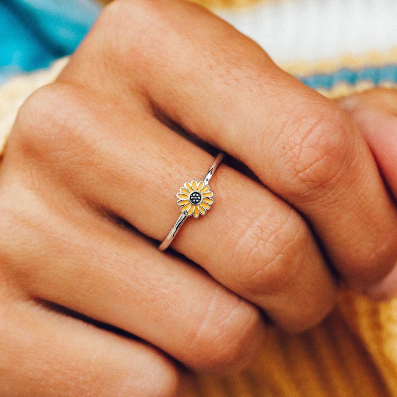 Stunning Ring for Daily Wear
