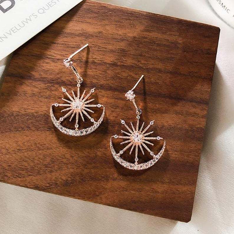 Beautiful Silver Earring with Unique Style