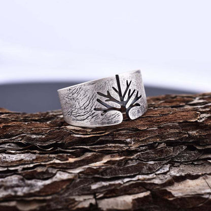 Charming Ring for Any Occasion