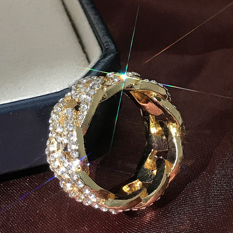 Beautiful Chain with Unique Style