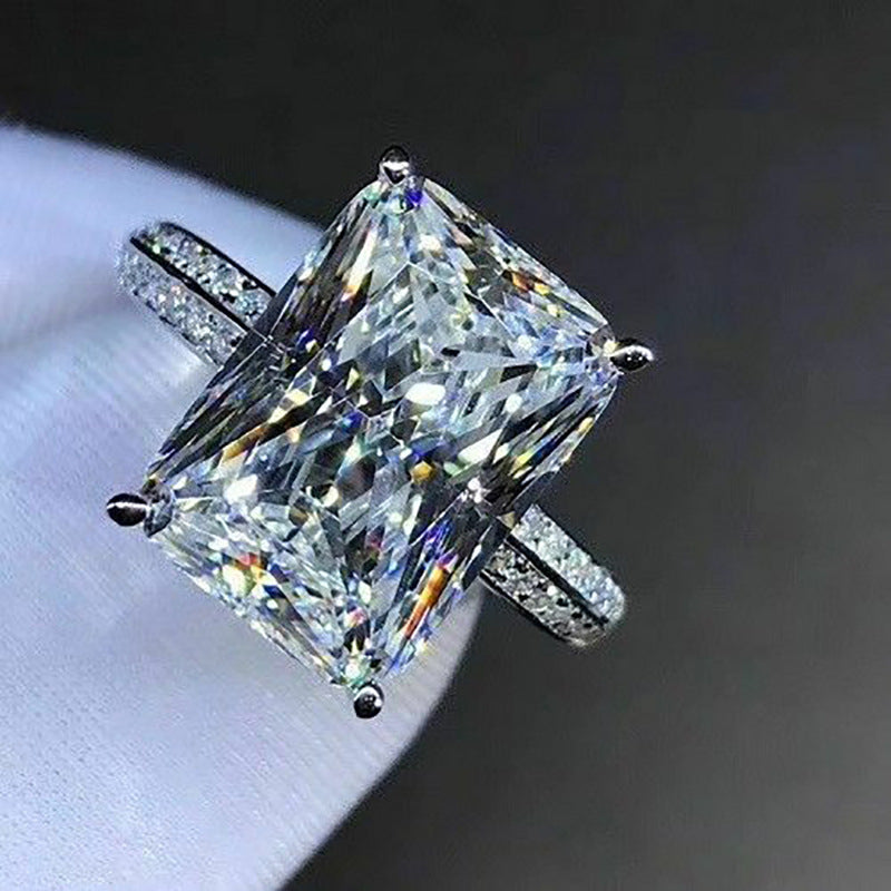 Classic Set with Timeless Appeal