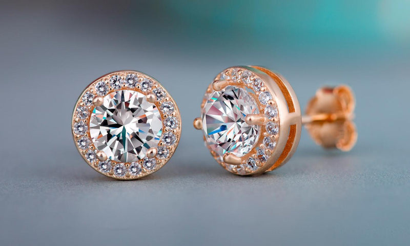 Charming Earring for Any Occasion