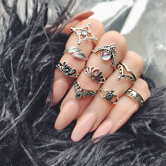 Classic Set with Timeless Appeal