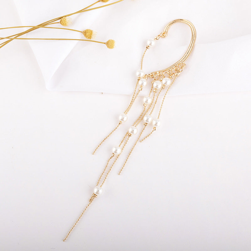 Beautiful Pearl Earring with Unique Style