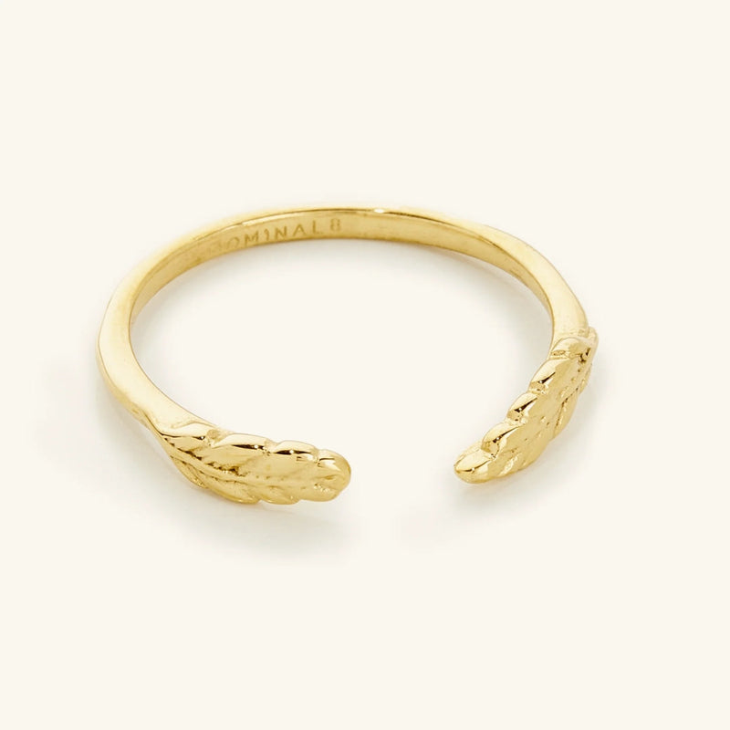 Classic Gold Bracelet with Timeless Appeal