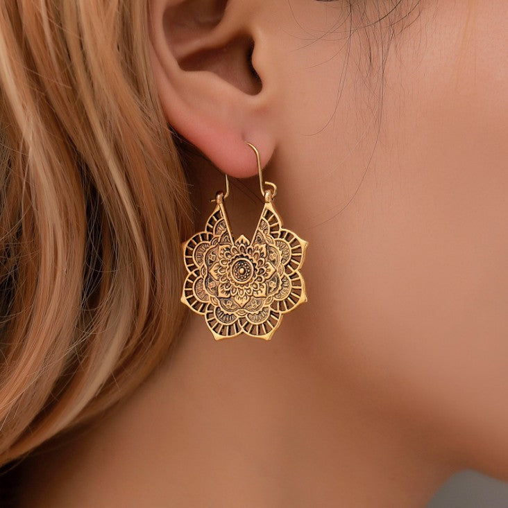 Vintage Handmade Earring