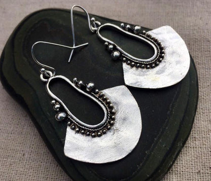 Vintage Handmade Earring