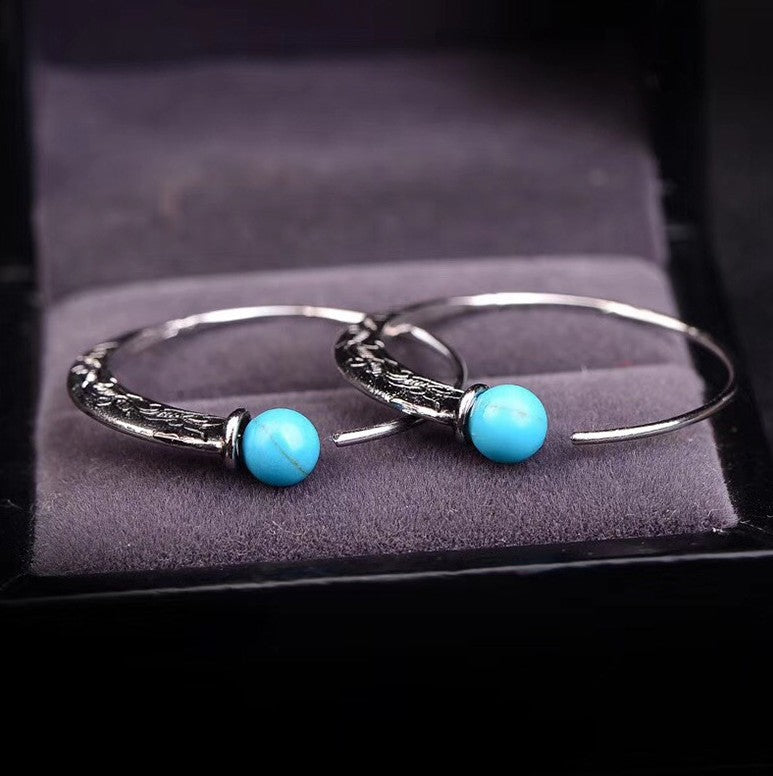 Beautiful Silver Earring with Unique Style