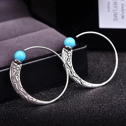 Beautiful Silver Earring with Unique Style