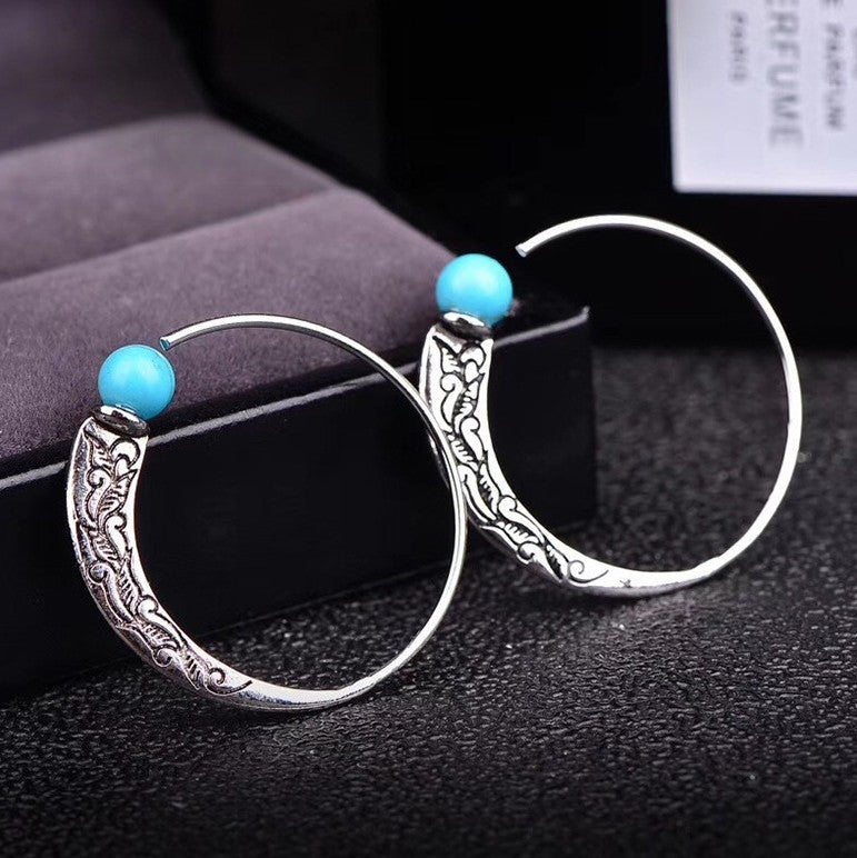 Beautiful Silver Earring with Unique Style