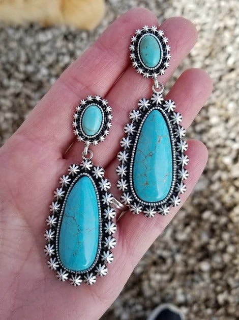 Classic Silver Earring with Timeless Appeal