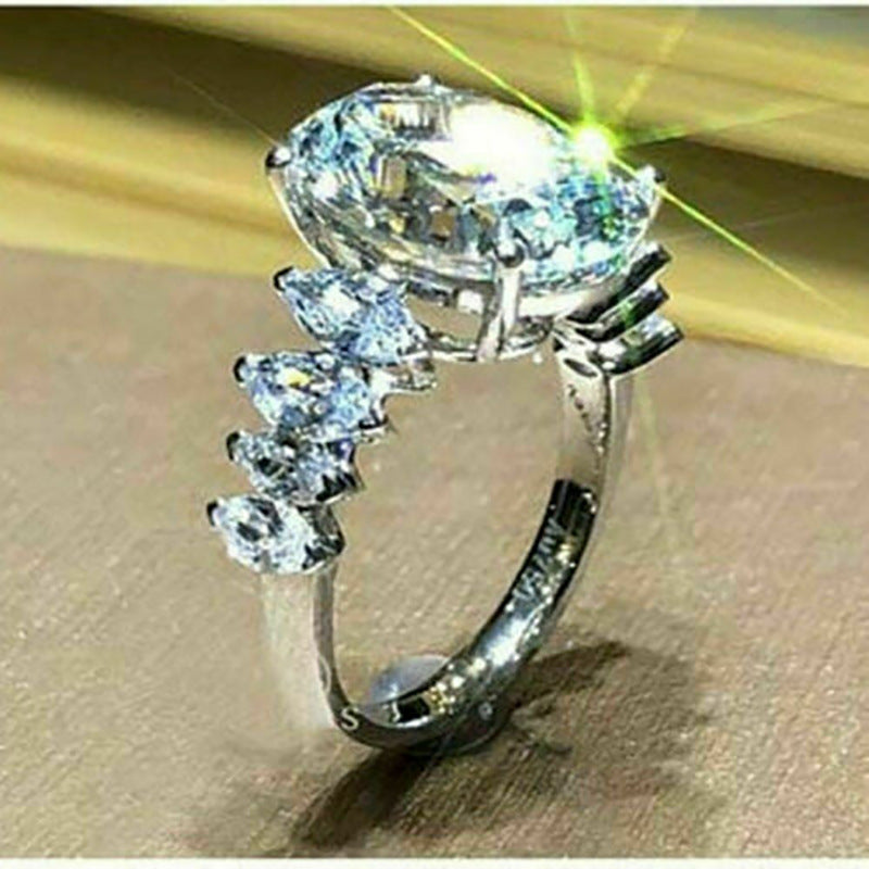 Beautiful Ring with Unique Style