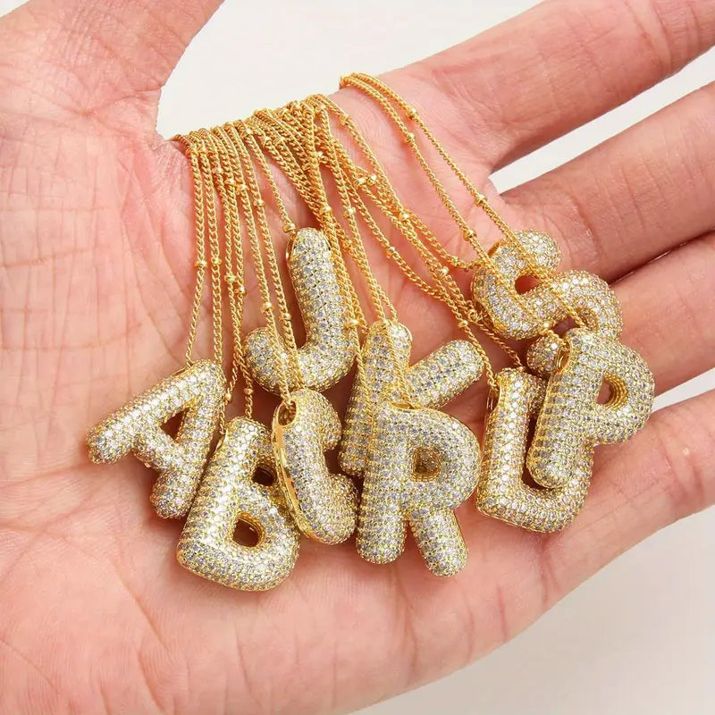 Beautiful Gold Set with Unique Style