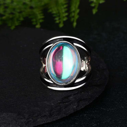Classic Silver Ring with Timeless Appeal
