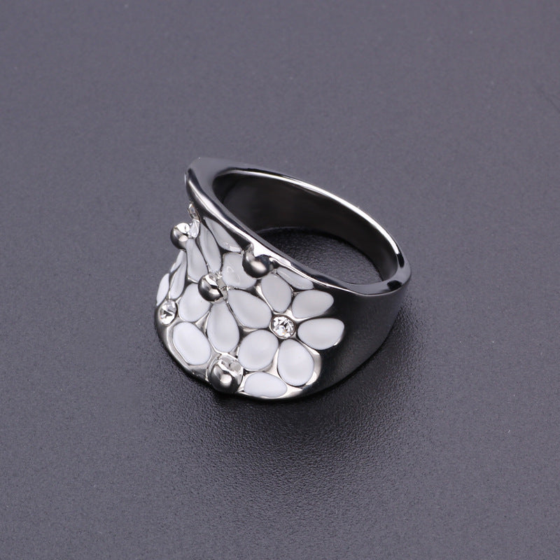 Elegant Ring for Every Occasion