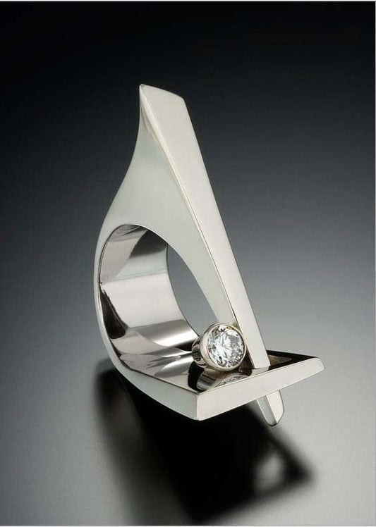 Romantic Gold Ring for Special Moments
