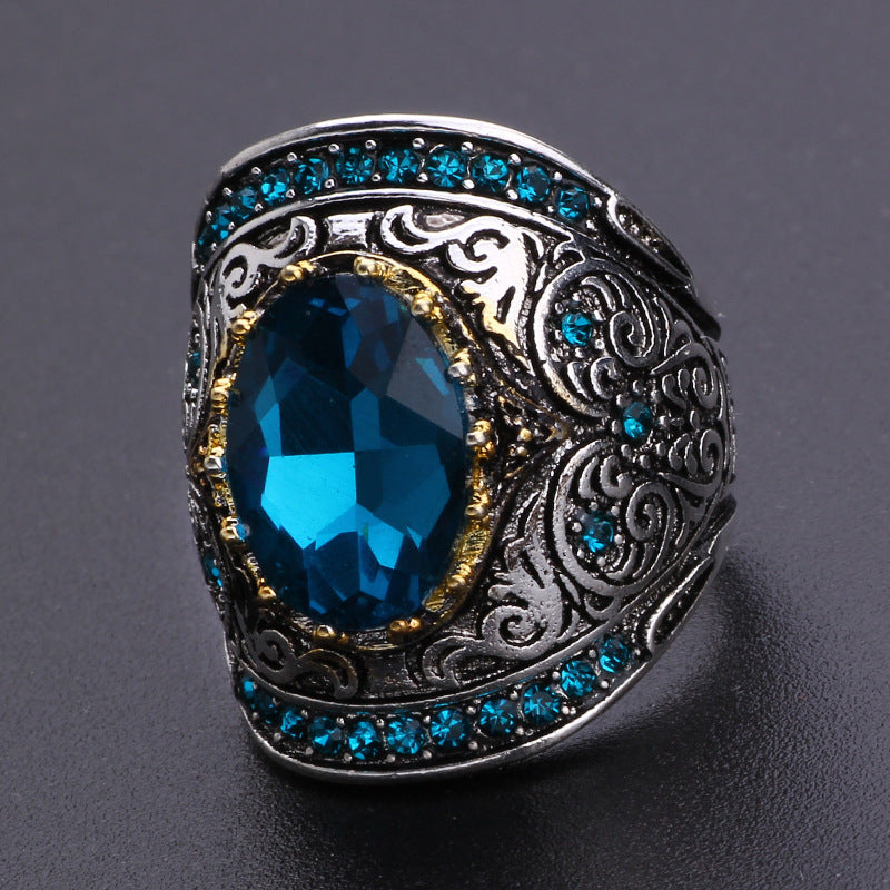 Beautiful Gold Ring with Unique Style