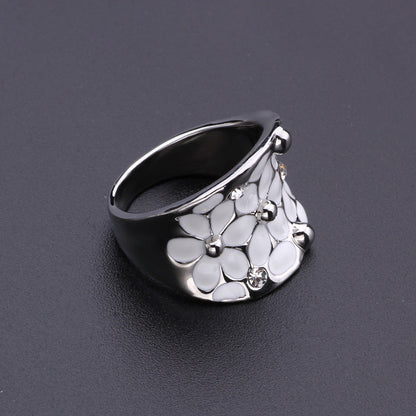 Elegant Ring for Every Occasion