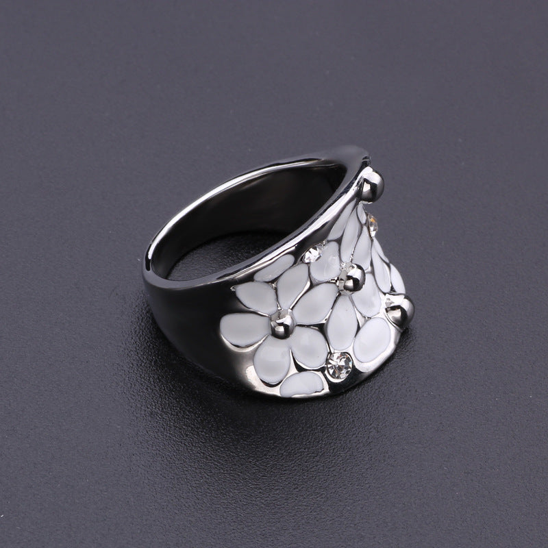 Elegant Ring for Every Occasion