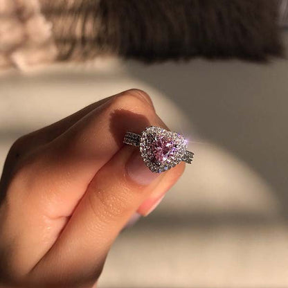 Elegant Gold Ring for Every Occasion