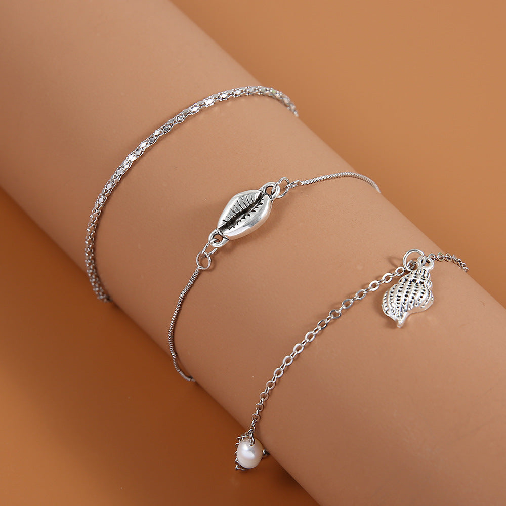 Classic Pearl Anklet with Timeless Appeal