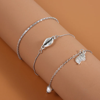 Classic Pearl Anklet with Timeless Appeal