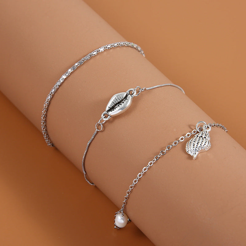 Classic Pearl Anklet with Timeless Appeal