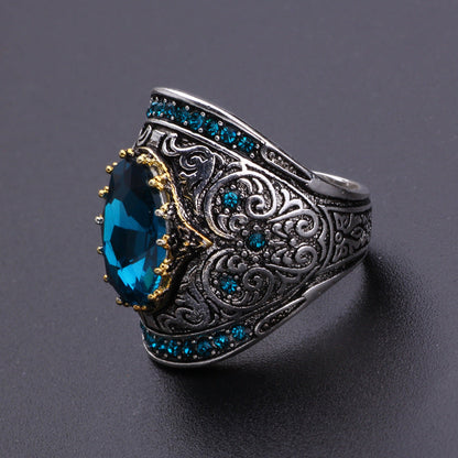 Beautiful Gold Ring with Unique Style